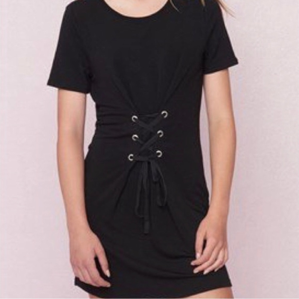 Garage | gathered front laced black dress oversized tee style | size L